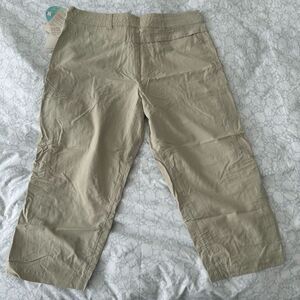 Columbia Titanium Capris Tan Women's Size 16 New